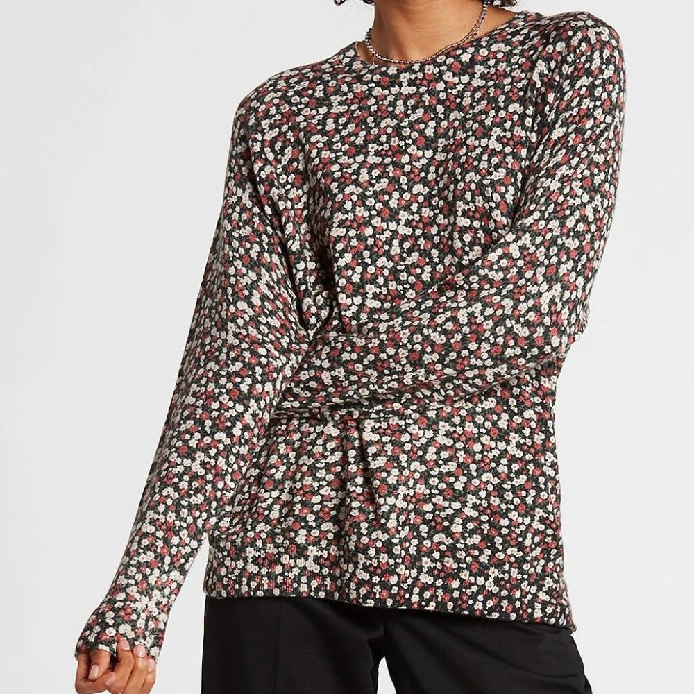 Volcom / Black & Red Floral Over N' Out Sweater - Juniors / Size M/ NWT